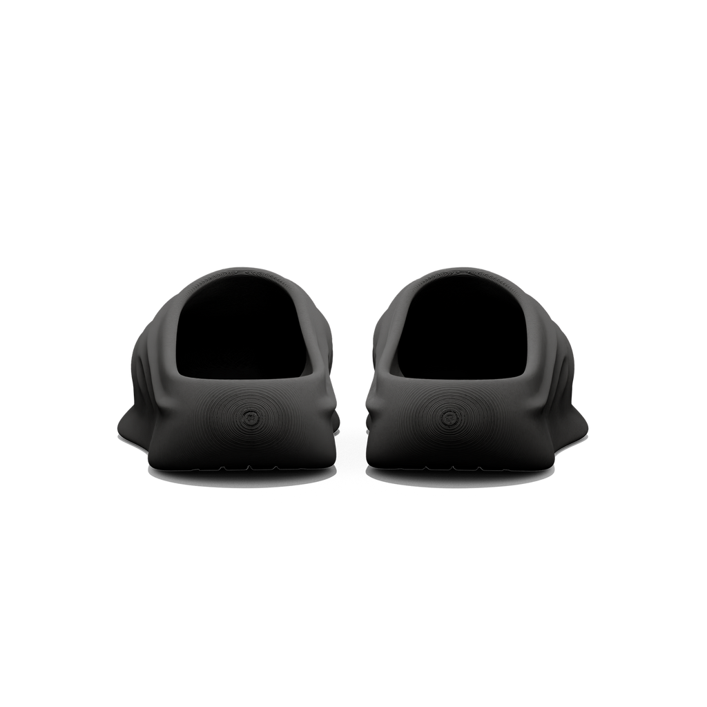 creased clogs - black